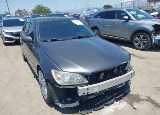 2001 LEXUS IS