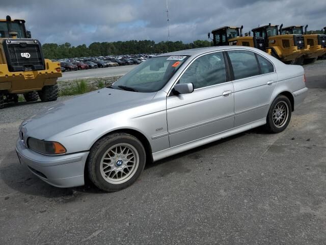 BMW 525i