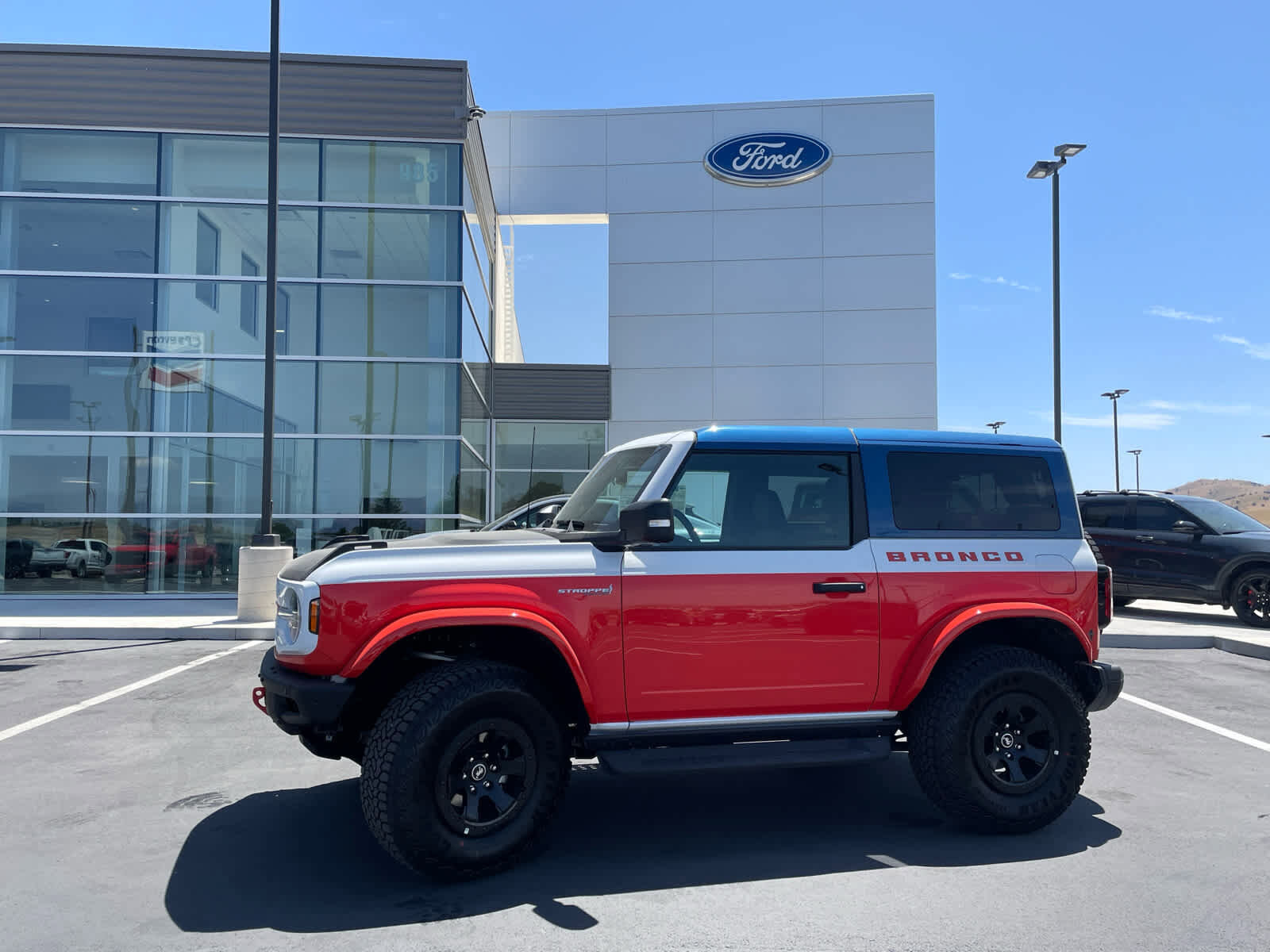 2025 FORD Bronco