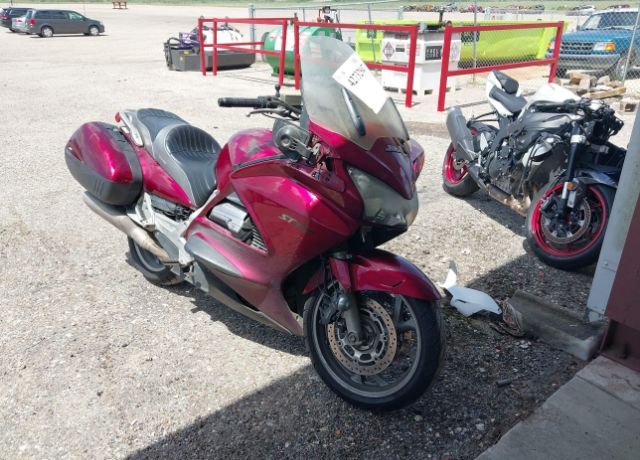 Honda ST1300A
