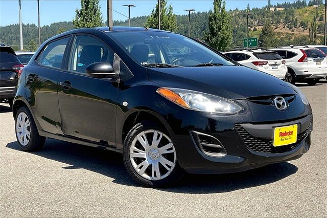 Mazda Mazda2