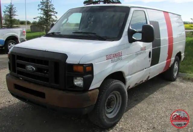 Ford E-250