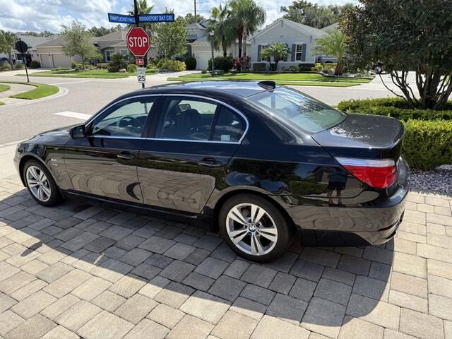BMW 528i