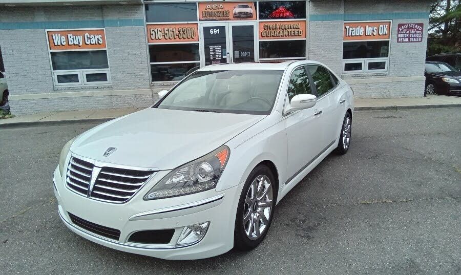 Hyundai Equus