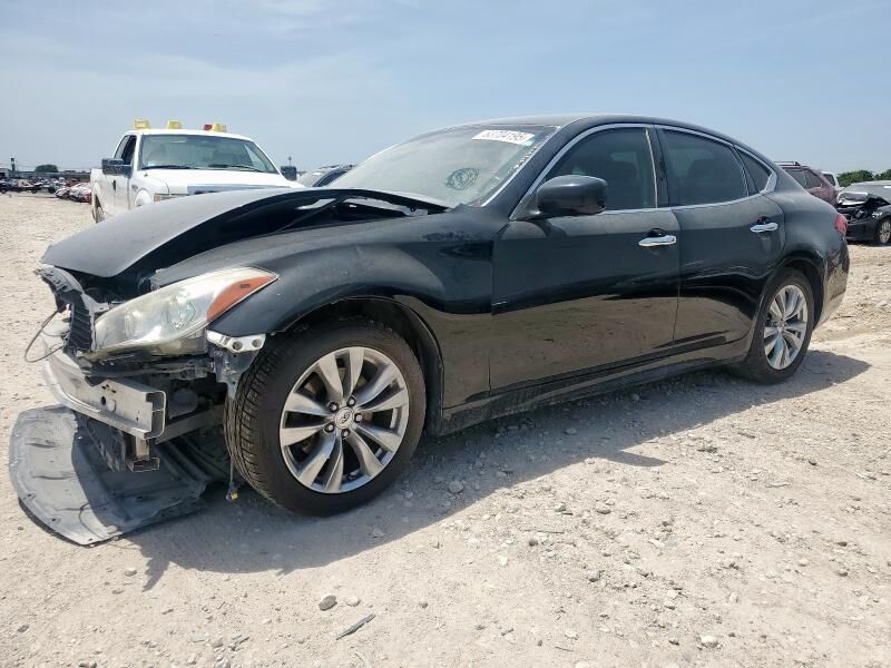 2011 INFINITI M37