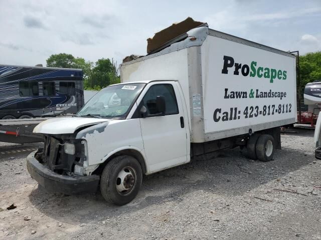 GMC Savana