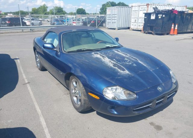 Jaguar XK8