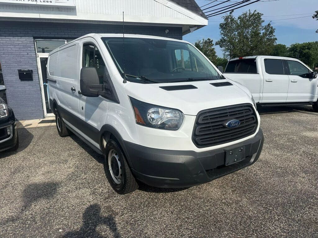 2018 FORD Transit