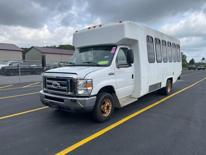 Ford E-450