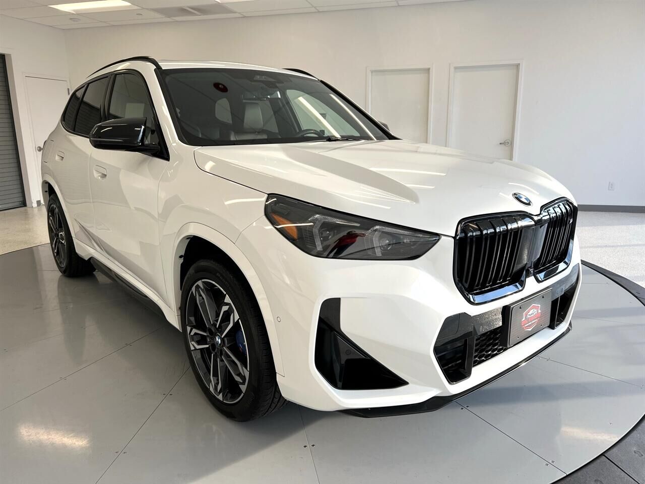 2024 BMW X1