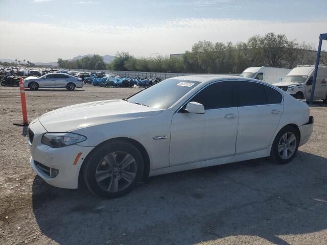 BMW 528i