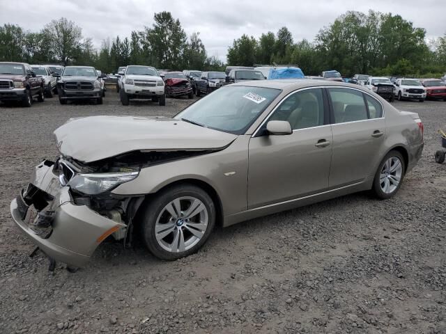 BMW 528i
