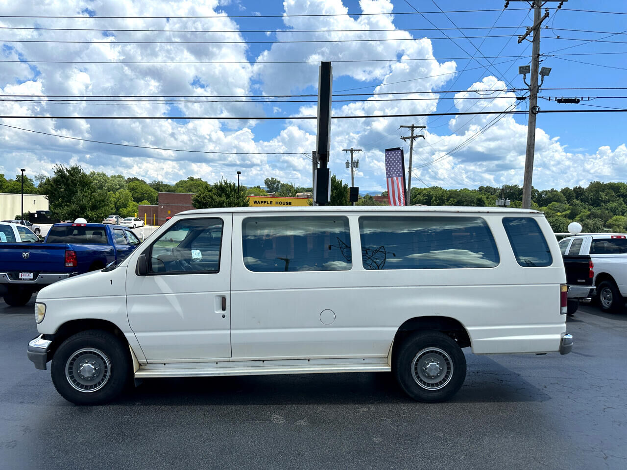 Ford E-350