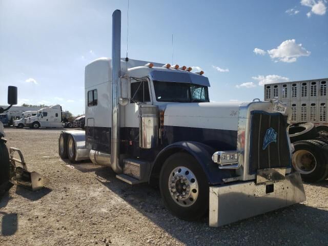 2002 PETERBILT 379 - License Plate