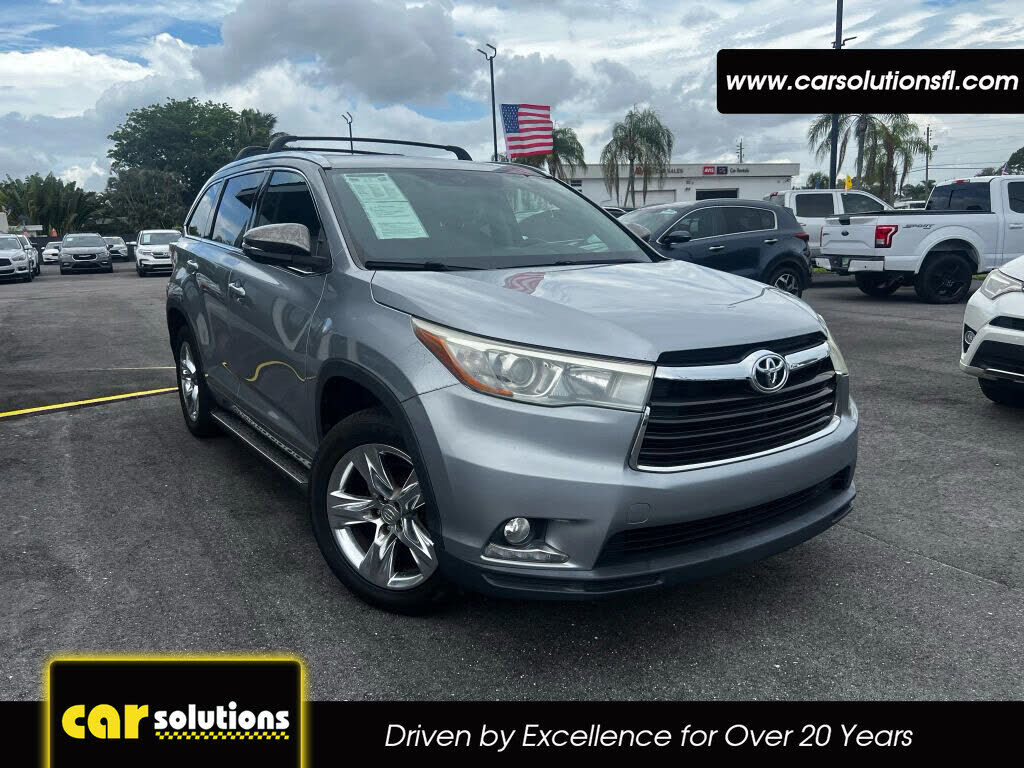 2015 TOYOTA Highlander