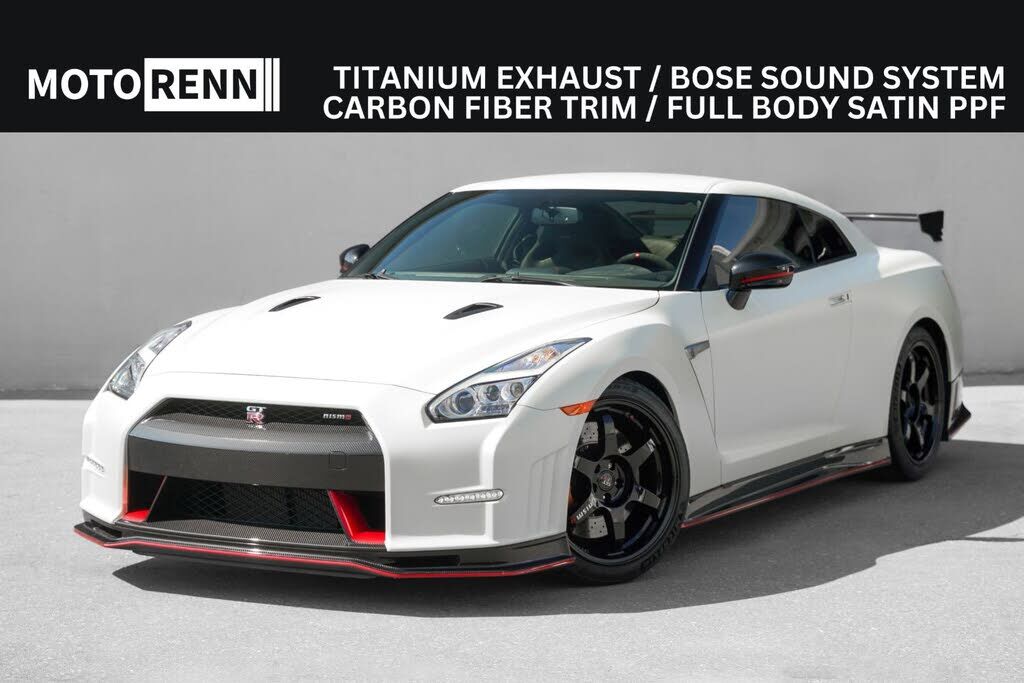 Nissan GT-R