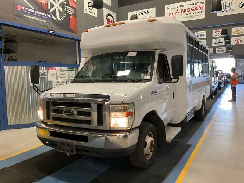 Ford E-450