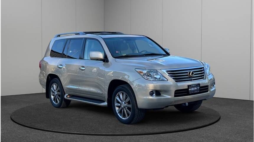 Lexus LX