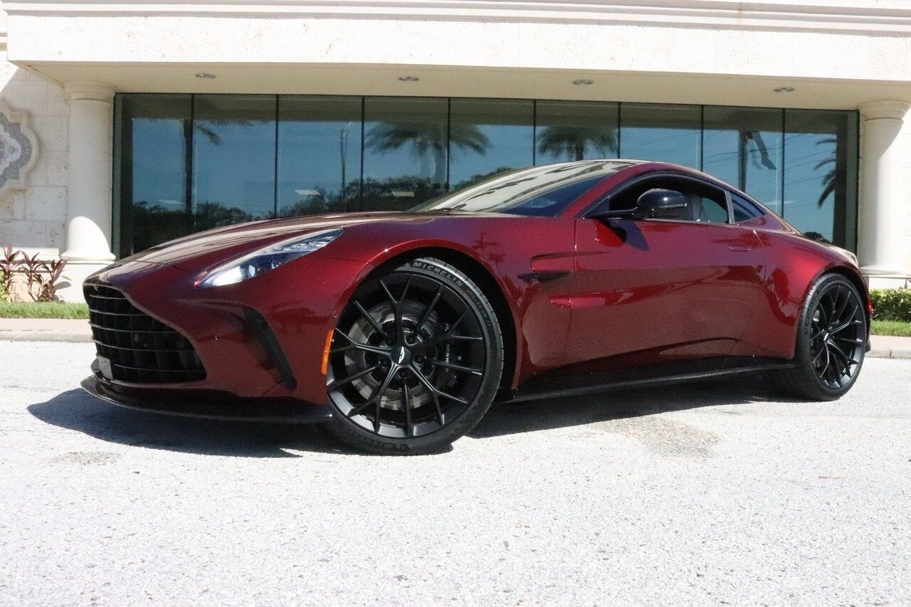 2026 ASTON MARTIN Vantage