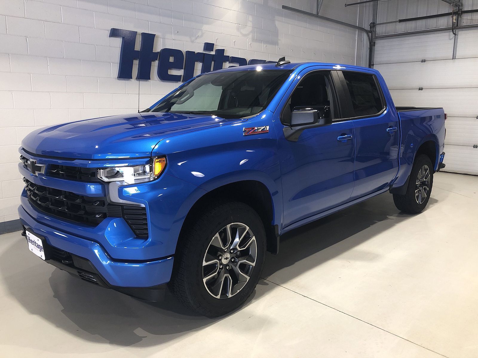2025 CHEVROLET Silverado