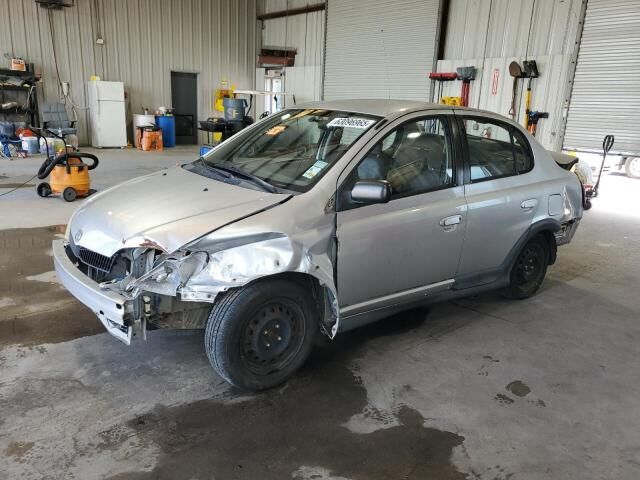 Toyota Echo