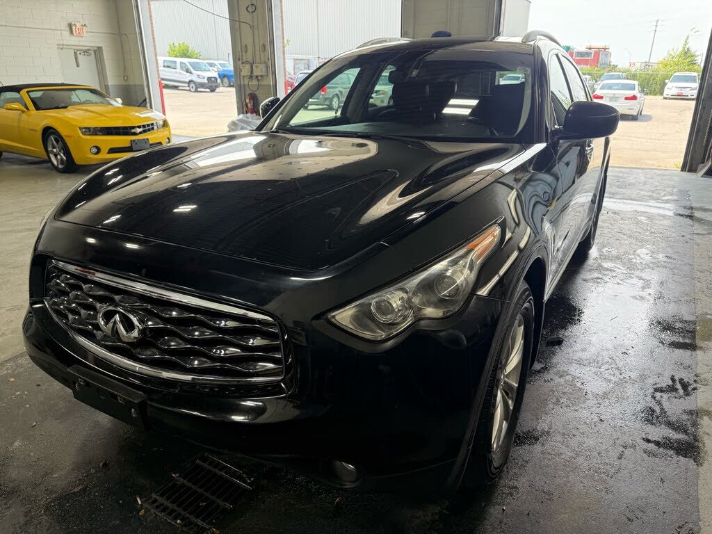 Infiniti FX35