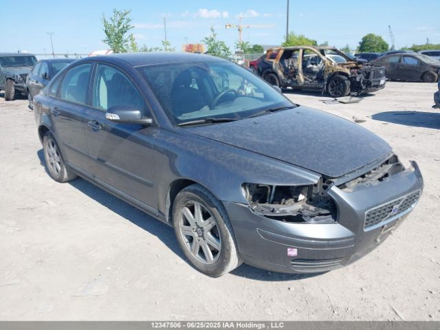 Volvo S40