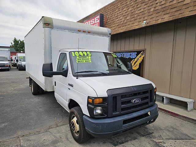 Ford E-350