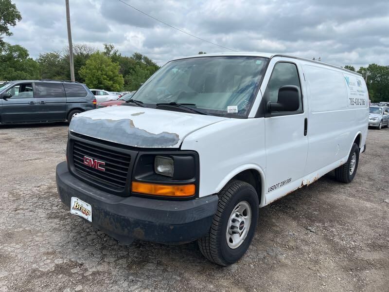 GMC Savana