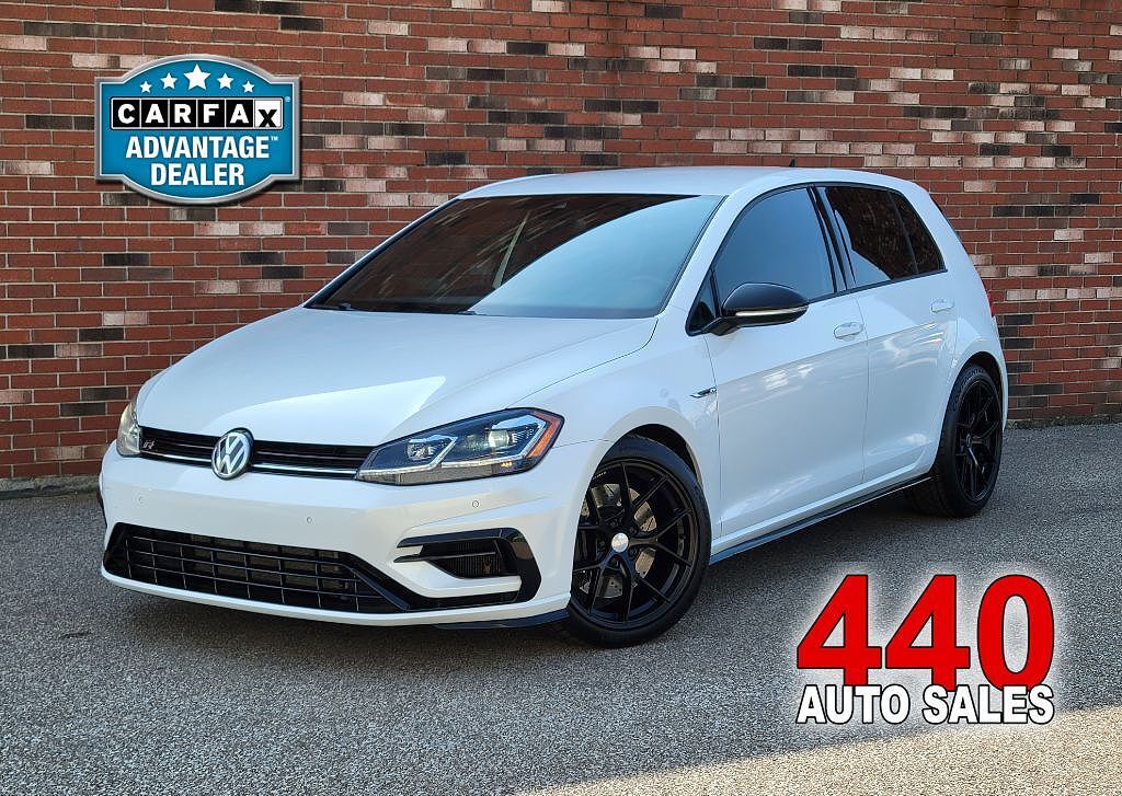 2018 VOLKSWAGEN Golf R