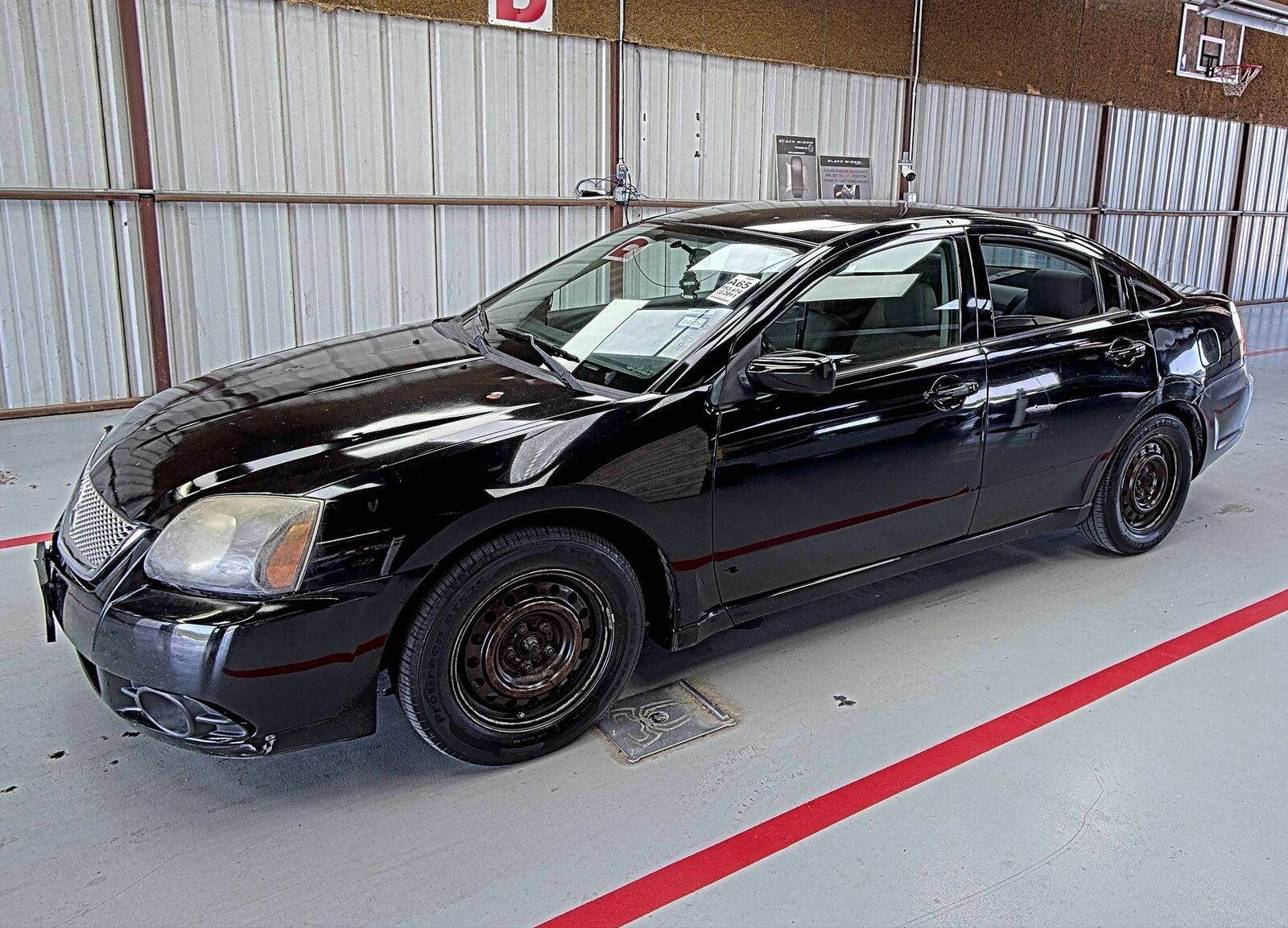 Mitsubishi Galant