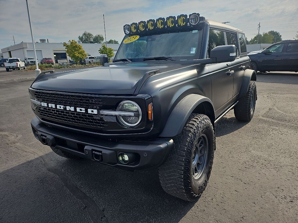 2023 FORD Bronco