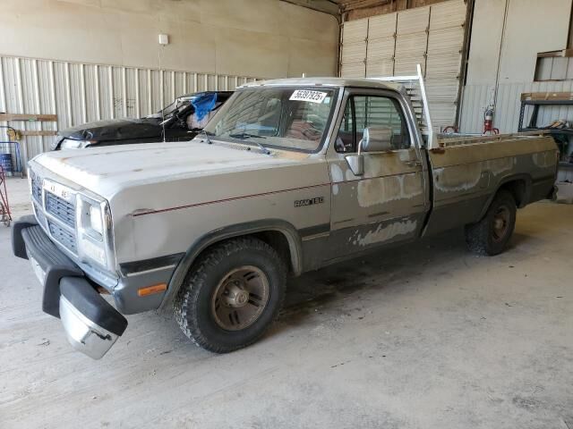 Dodge D-Series