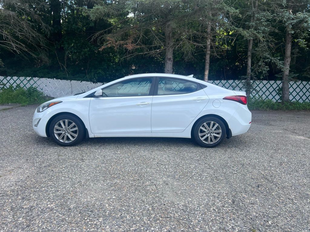 2015 HYUNDAI Elantra
