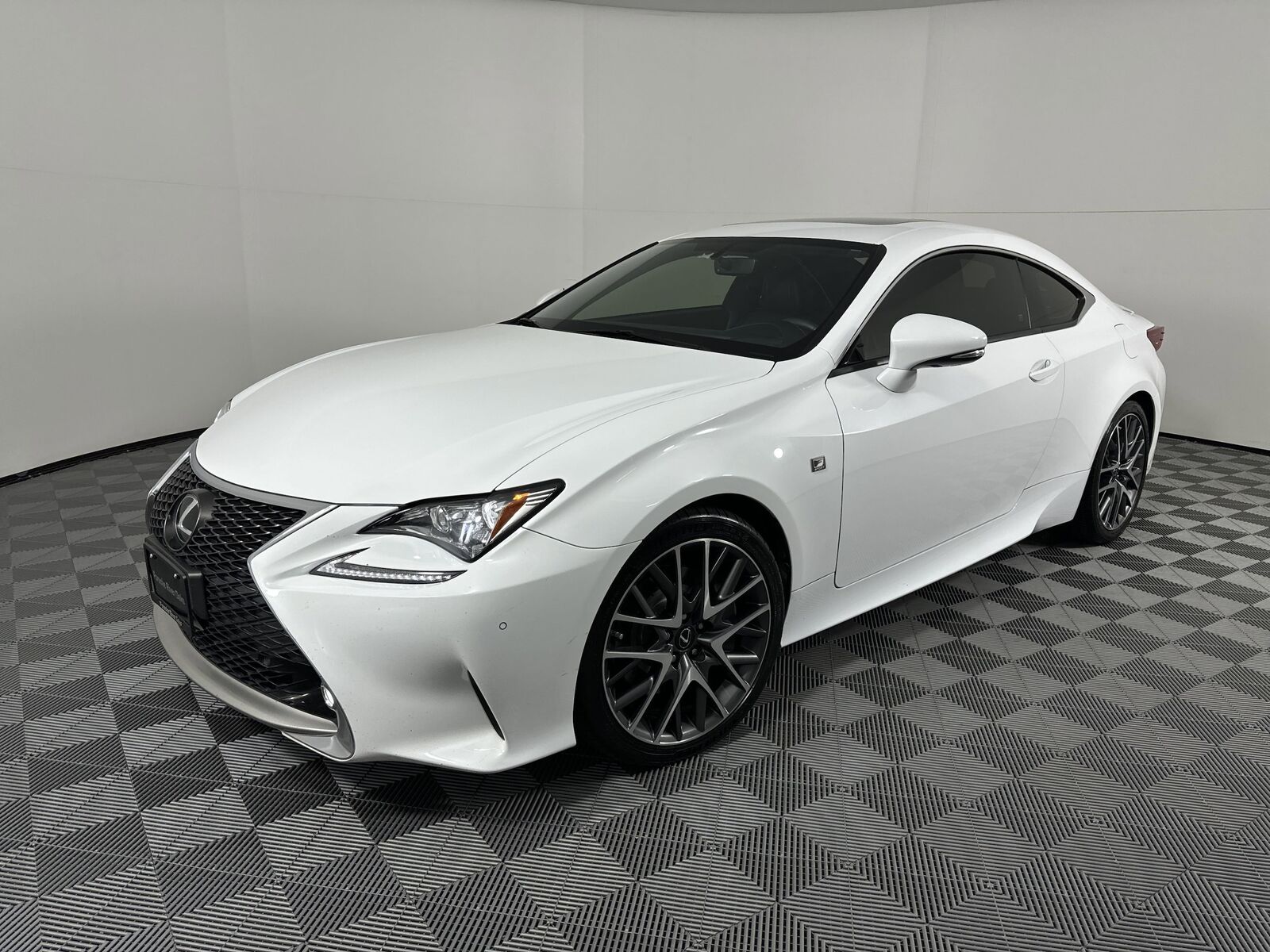 Lexus RC