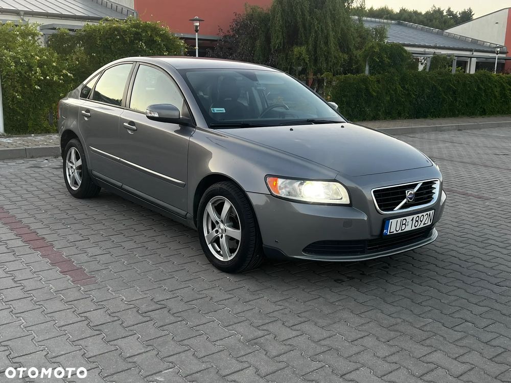 Volvo S40