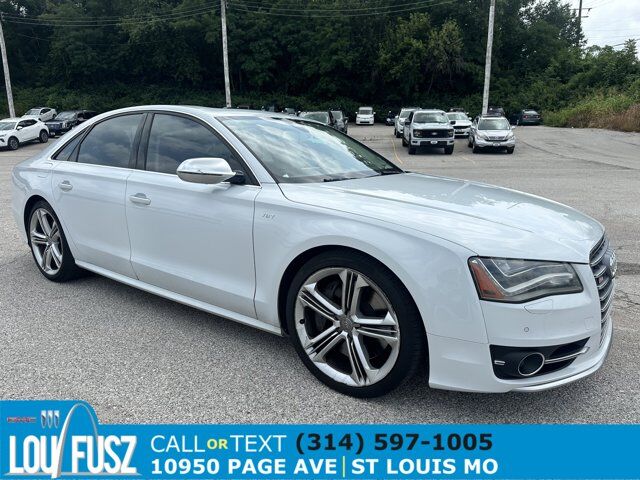 Audi S8