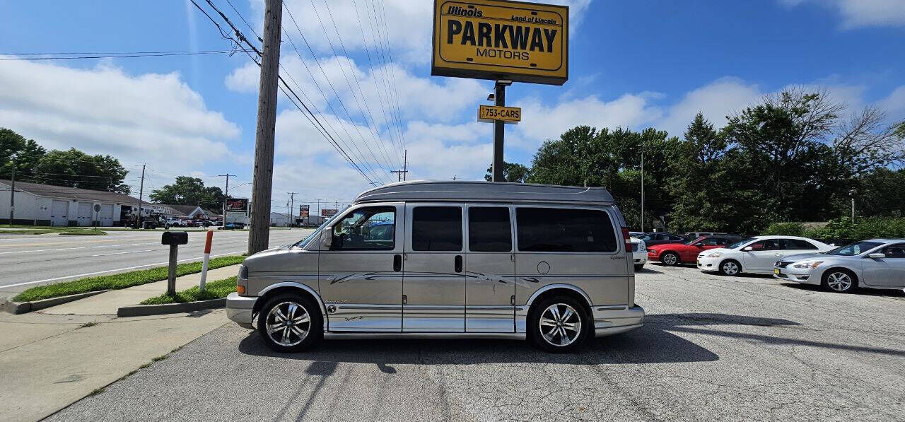 GMC Savana