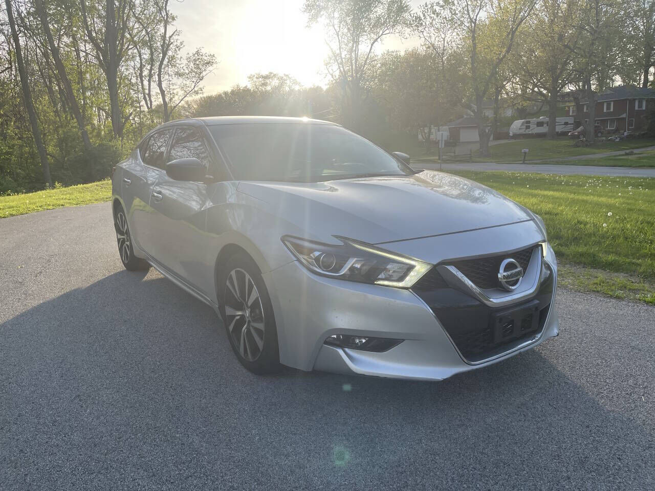 2017 NISSAN Maxima