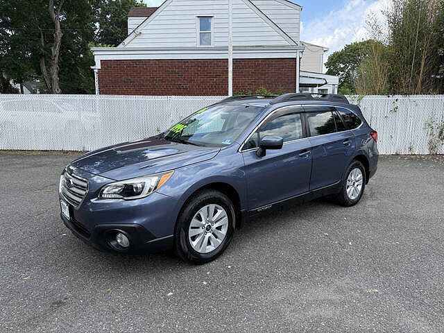 2016 SUBARU Outback