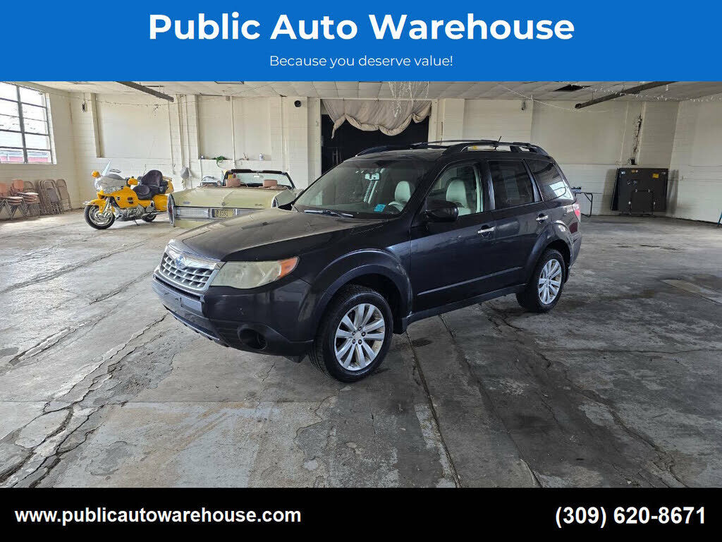 2011 SUBARU Forester