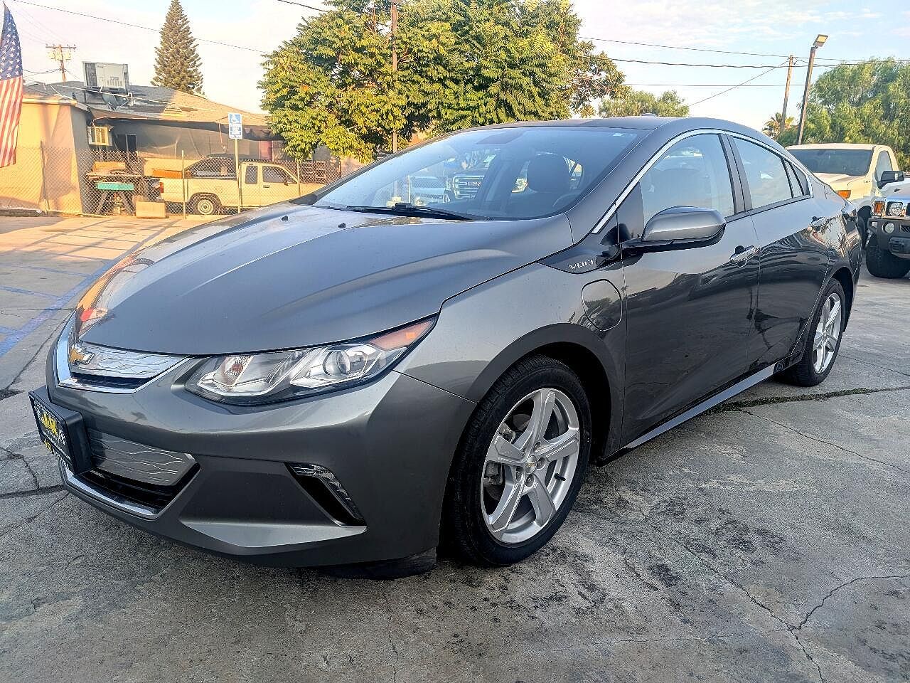 2017 CHEVROLET Volt