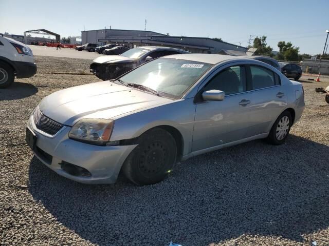 Mitsubishi Galant
