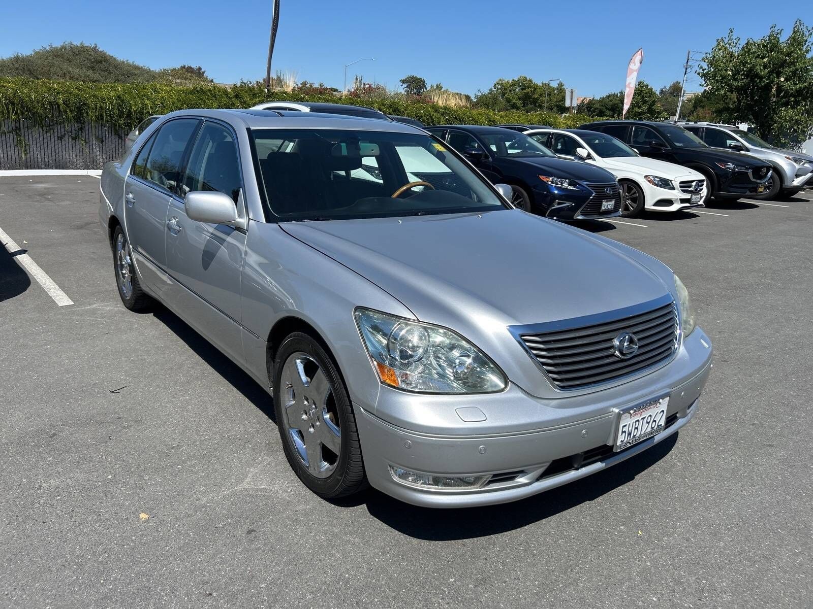 Lexus LS