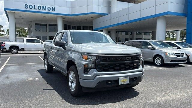 2024 CHEVROLET Silverado