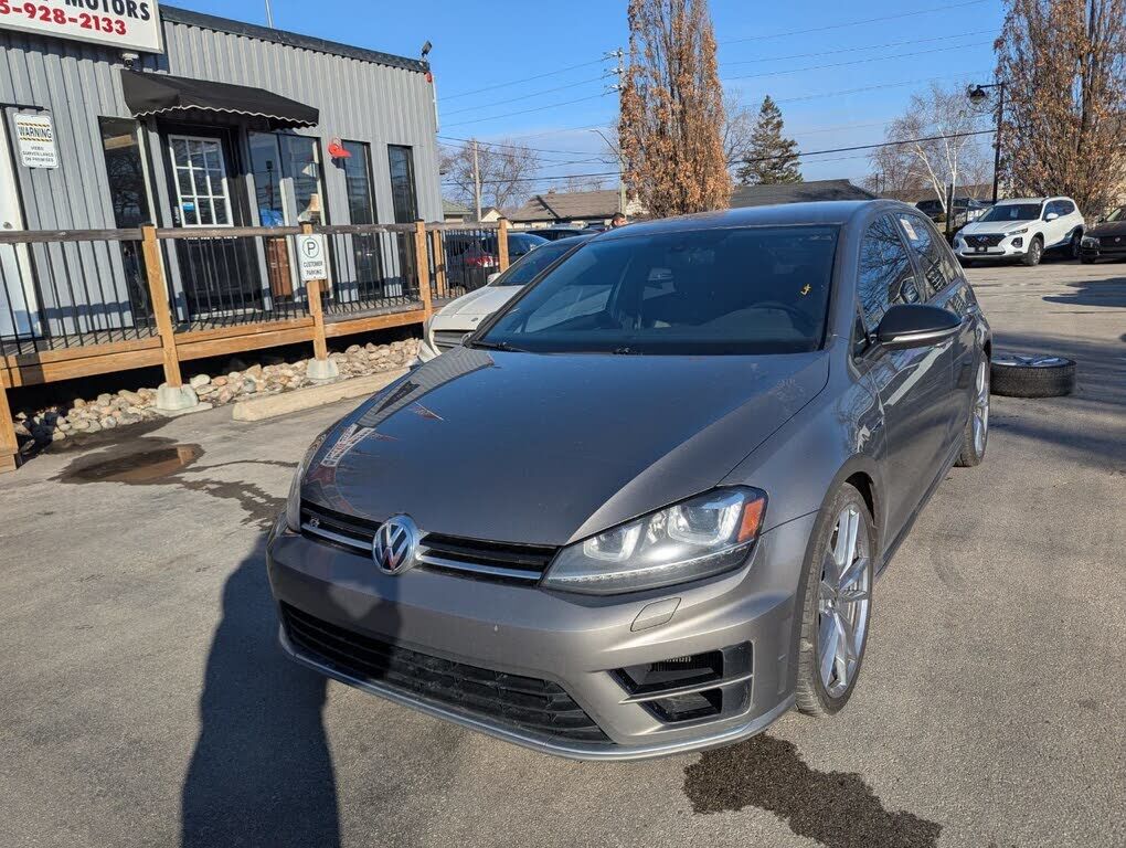 Volkswagen Golf R