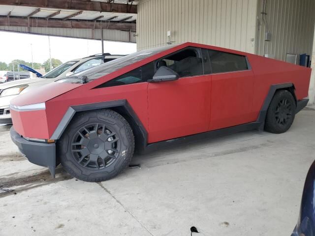 2024 TESLA Cybertruck