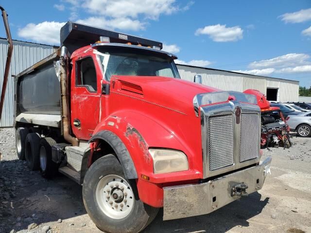 2017 KENWORTH T880