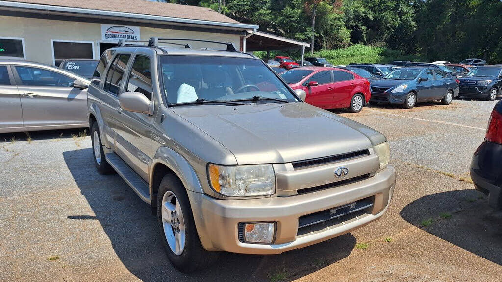 Infiniti QX4