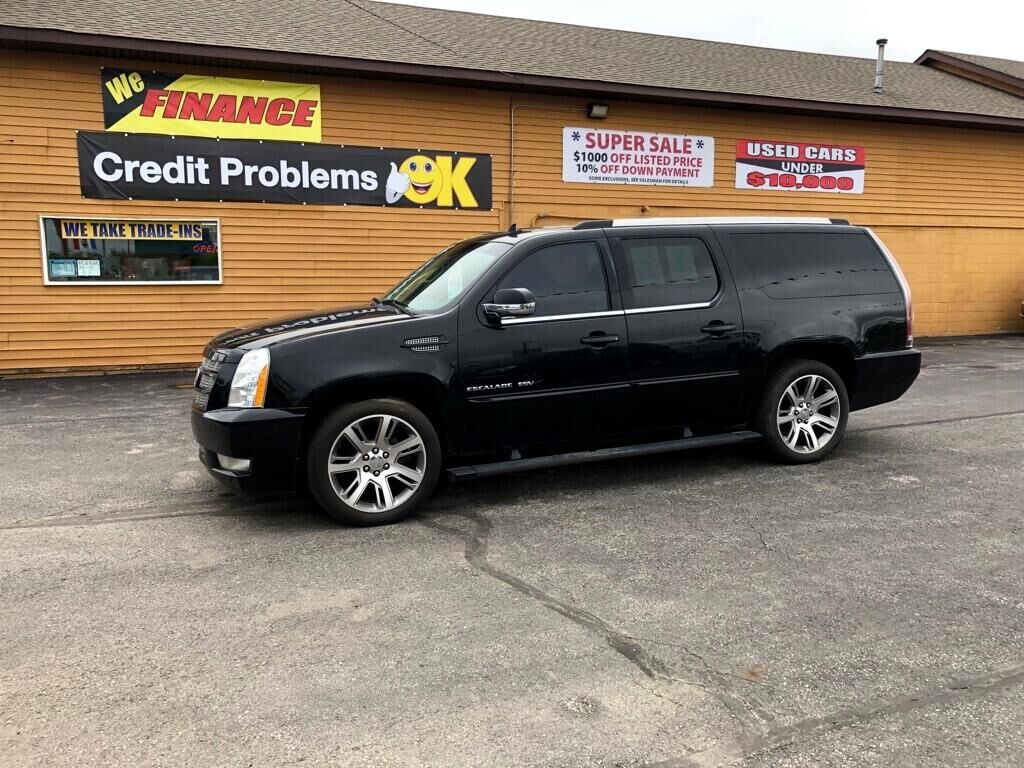 2013 CADILLAC Escalade
